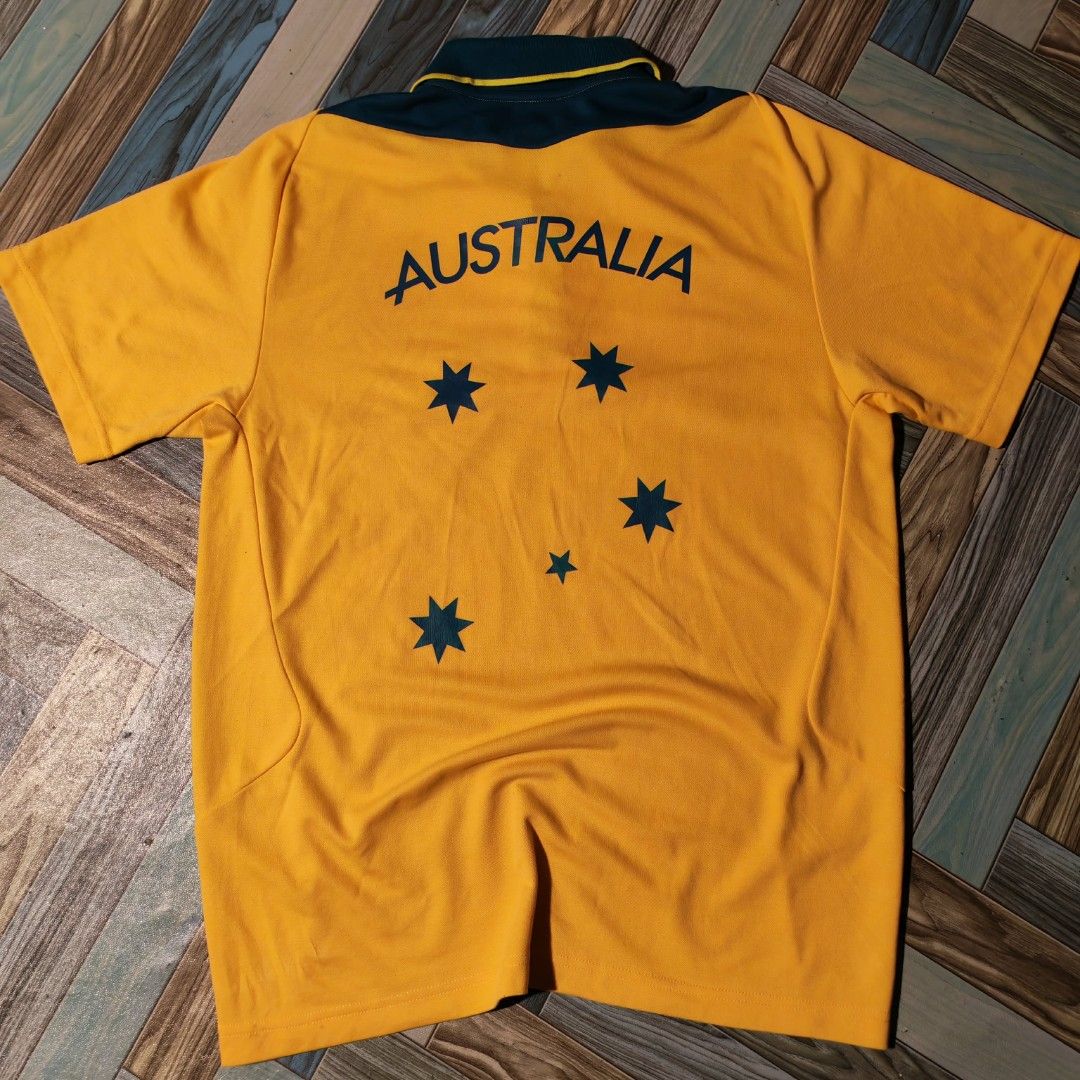 ADIDAS OLYMPIC POLO (Category: Coats, Jackets and Outerwear) located in Subic. Submitted by renne27 (Listing ID 1460489260, Image 2). Description: Adidas Olympics Polo (AUSTRALIA) Best fit medium Item is washed ready to wear Note:color may vary due to light DIMES: LENGTH: 28 WIDTH: 20 CONDITION: 10/10 ISSUE: NONE 📌 Payment first/No COD/+shipping 📌 J&t shippment 📌 MOP:GCASH 📍Zambales DISCLAIMER: We are not affiliated with any of the brands fea