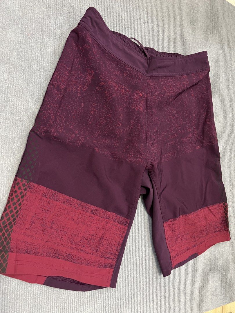 Adidas Running and Jogging Shorts as new (Category: Activewear) located in Aparri. Submitted by amnorthloots (Listing ID 1460423813, Image 3). Description: Good as new No issue Color rate 10/10 Dimes Waistline 28”-32” Length 21”.