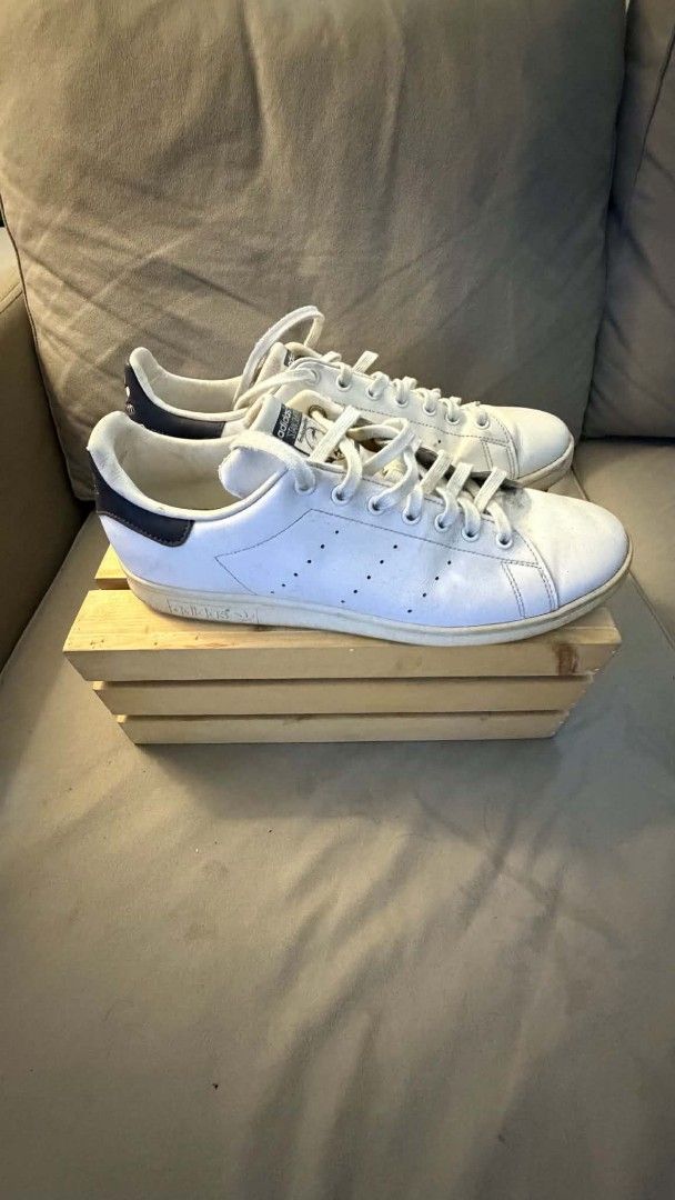 Adidas Stan Smith White Leather Sneakers (Category: Sneakers) located in Lucena. Submitted by amara211629 (Listing ID 1460356424, Image 2). Description: - selling for a friend - Classic white Adidas Stan Smith sneakers - Genuine leather upper - Iconic perforated 3-Stripes - Durable rubber cupsole - Worn only a few times, with plenty of life left - Perfect for everyday style - size 11M.