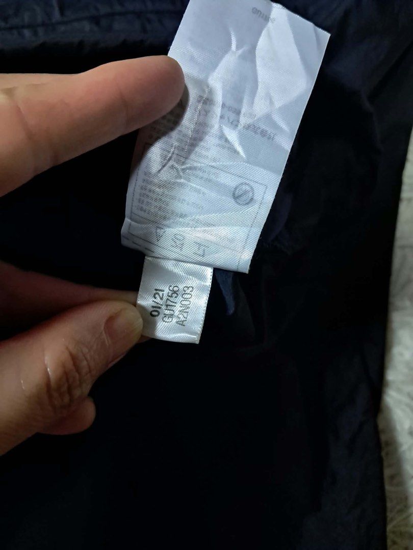 Adidas UB WB Astro Jacket Black Orange Large (Category: Coats, Jackets and Outerwear) located in Baguio. Submitted by padisellsz (Listing ID 1460433927, Image 3). Description: - Black Adidas jacket with striking orange accents. - Very good condition - No issues - Features iconic Adidas branding and a unique globe logo. - Equipped with two zippered front pockets and two flap pockets for secure storage. - Size: Large (Measurements: 24 inches width 