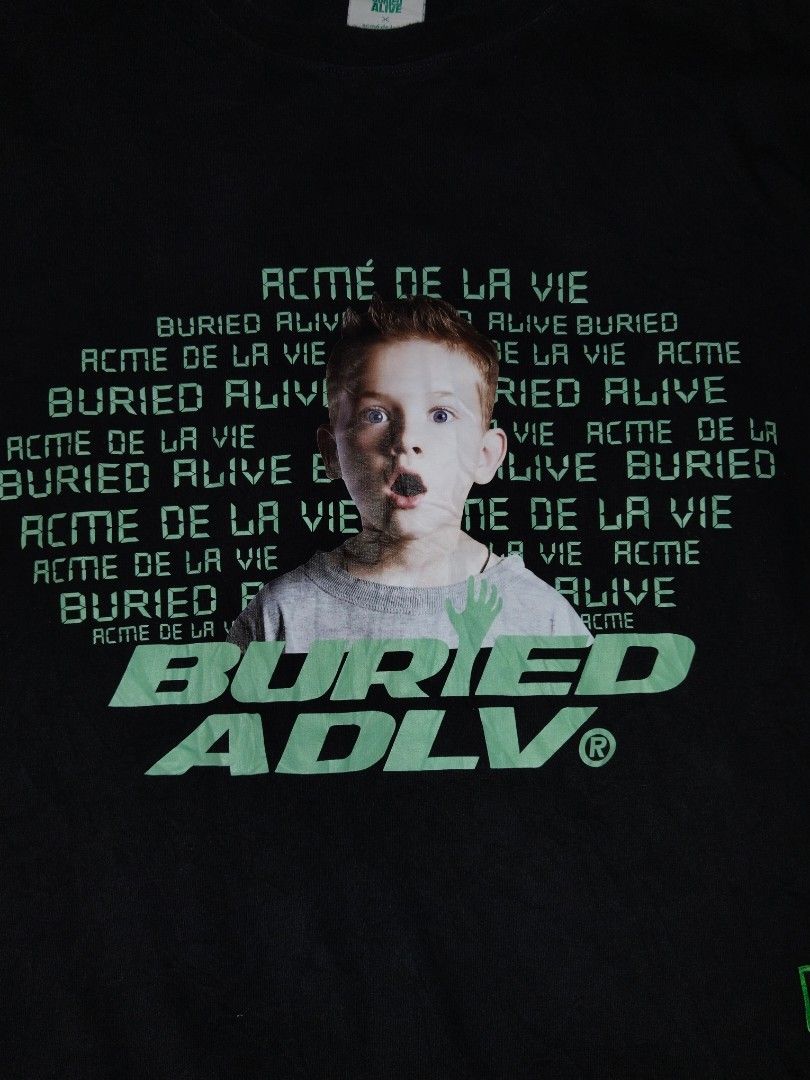ADLV x buried alive (Category: Tshirts & Polo Shirts ) located in Barili. Submitted by francis88z (Listing ID 1460462949, Image 2). Description: ADLV x buried alive size 2 W25L27 as new condition no issue 850+sf.