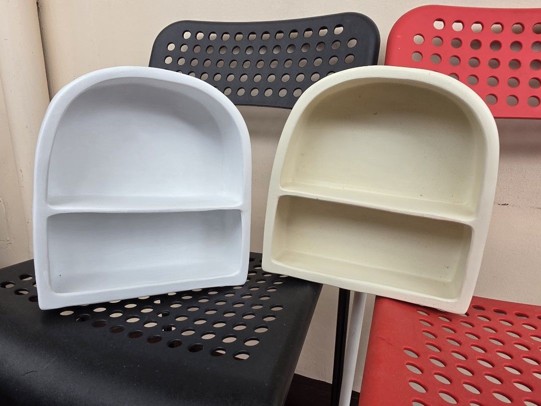 Aesthetic ceramic shelf organizer (Category: Accessory Holder, Box & Organizers) located in Las Pinas. Submitted by styromancavite (Listing ID 1460322835, Image 3). Description: locally made aesthetic shelf organizer for accessories/ jewelry available in beige and white color comes with freebies if u order little paint chips but can be repainted according to your color scheme. loc: bacoor cavite.