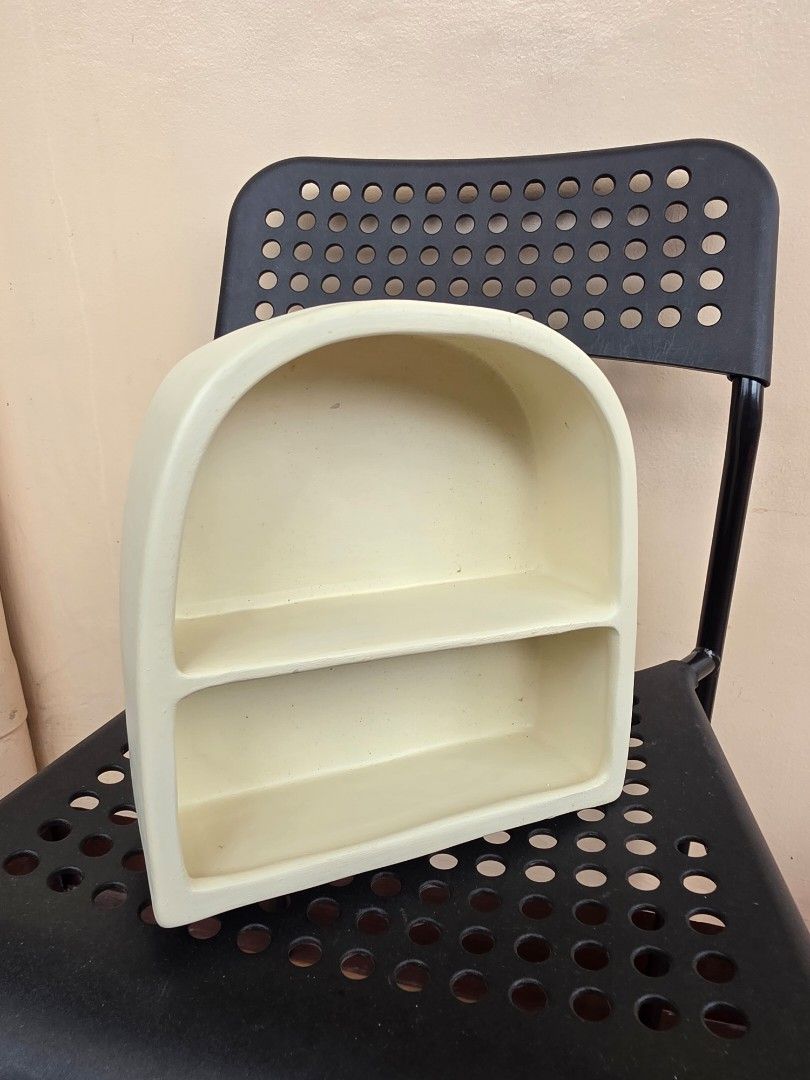 Aesthetic ceramic shelf organizer (Category: Accessory Holder, Box & Organizers) located in Las Pinas. Submitted by styromancavite (Listing ID 1460322835, Image 1). Description: locally made aesthetic shelf organizer for accessories/ jewelry available in beige and white color comes with freebies if u order little paint chips but can be repainted according to your color scheme. loc: bacoor cavite.