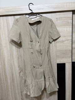 由 Lszi.studio (刊登 ID 1460489661，圖片 1) 提交，位於 的 (類別：)，說明：。