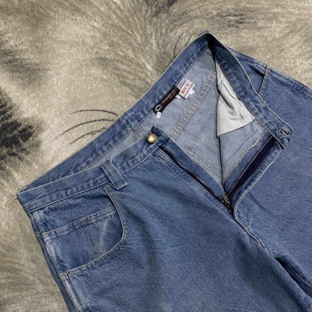 Akademiks Denim Carpenter Shorts Size 36 (Category: Shorts) located in Bulacan. Submitted by puronghustlin (Listing ID 1460484349, Image 3). Description: - Classic JNCO denim carpenter shorts - Light blue wash - Size 36 waist -36x27 - Two front pockets, two back pockets, and a utility pocket - Button and zip fly - Ideal for a relaxed, baggy look - Great for everyday wear.