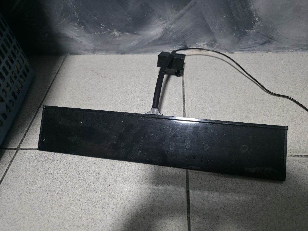 Aquarium lights 15W (Category: Homes & Other Pet Accessories) located in Rodriguez. Submitted by mugiawaya (Listing ID 1460395561, Image 1). Description: - Bright LED light bar for aquariums - Features both white and blue LEDs - Promotes plant growth and enhances tank illumination - Comes with a power adapter - Tested and confirmed working - Ready for immediate use RFS: Quitting. Unit only, montalban location.