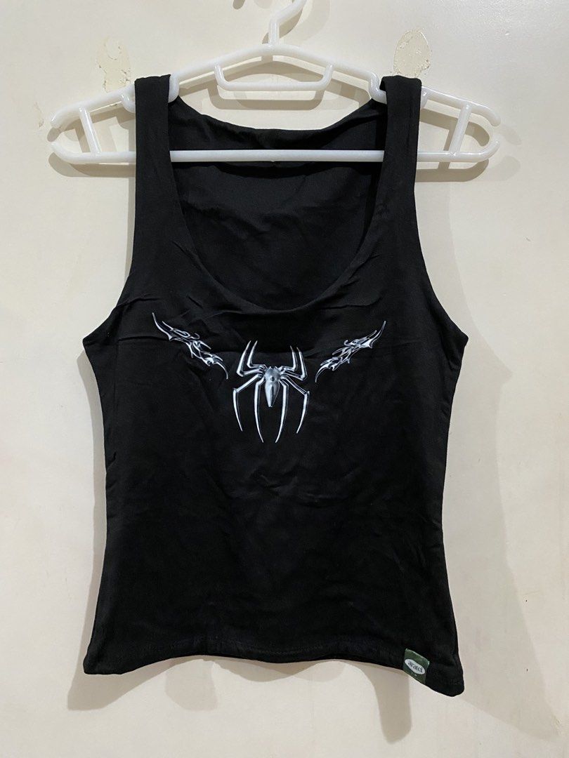 Aratel Black Spider Graphic Tank Top (Category: Sleeveless) located in Taguig. Submitted by maly01_ (Listing ID 1460392563, Image 1). Description: - fits small to medium frames dm for inquiries :).