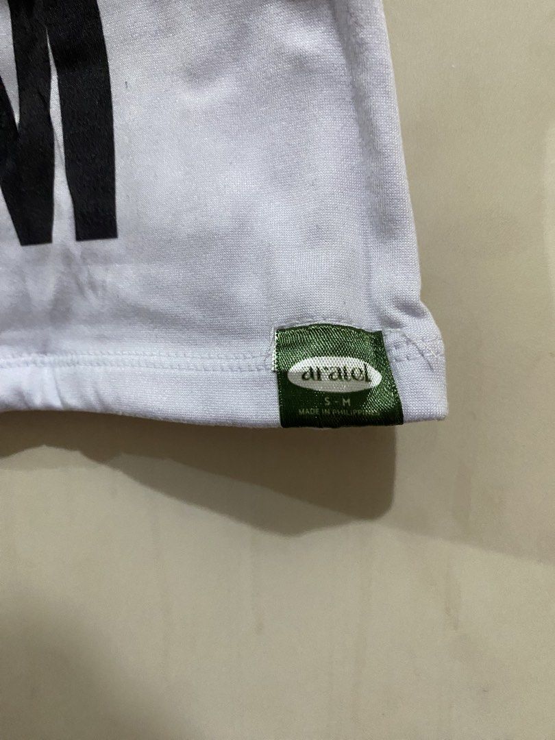 Aratel Graphic Tank Top White (Category: Sleeveless) located in Taguig. Submitted by maly01_ (Listing ID 1460396758, Image 2). Description: - fits small to medium frames dm for inquiries :).