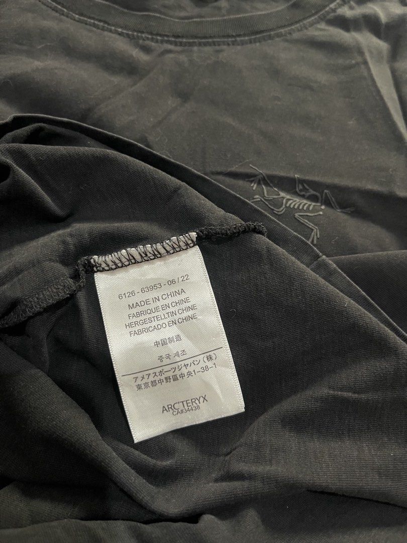 Arcteryx (Category: Tshirts & Polo Shirts ) located in San Jacinto. Submitted by clothcartelph (Listing ID 1460454995, Image 3). Description: ARCTERYX SIZE: MEDIUM DIMES: 17/24.5 WIDTH: 17 LENGTH: 24.5 ISSUE: ~ COLOR RATE: 9/10 CONDITION: VERY GOOD .