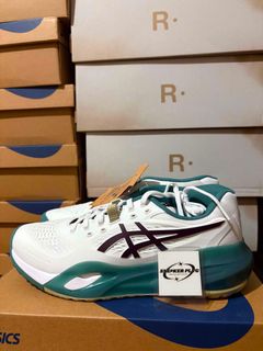 (Category: ) located in . Submitted by snkrplg4heat (Listing ID 1460312390, Image 1). Description: .