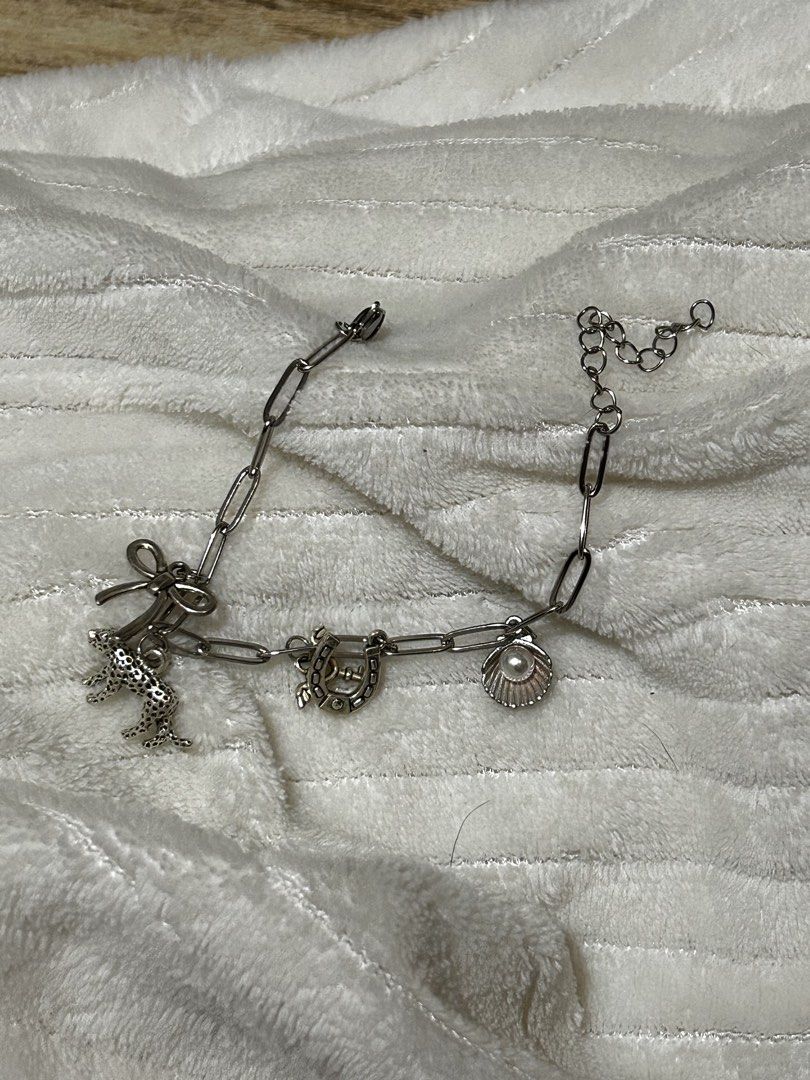 assorted silver jewelry | rings necklaces bangles bracelet bundle (Category: Necklaces) located in Tagaytay City. Submitted by siegeoftroy (Listing ID 1460444944, Image 3). Description: bundle of silver jewelry — some never worn, others only used once price is nego i need to declutter ^^.