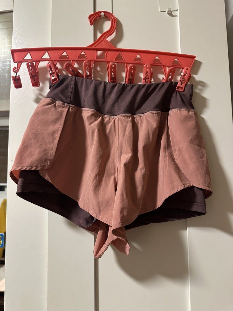 Athletic Shorts with Built-in Liner (Category: Shorts) located in Malolos. Submitted by fituccine (Listing ID 1460420835, Image 1). Description: - Perfect for running and workouts - Built-in liner for extra support and comfort - Elastic waistband for a secure fit - Stylish dusty rose color with a darker brown liner and waistband - Ideal for all your active days.