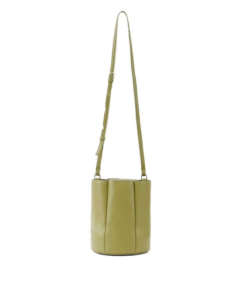 Auth Legato bag free shipping (Category: Cross-body Bags) located in Cebu City. Submitted by shopnsave2015 (Listing ID 1460496138, Image 1). Description: Authentic from Japan Brand new.