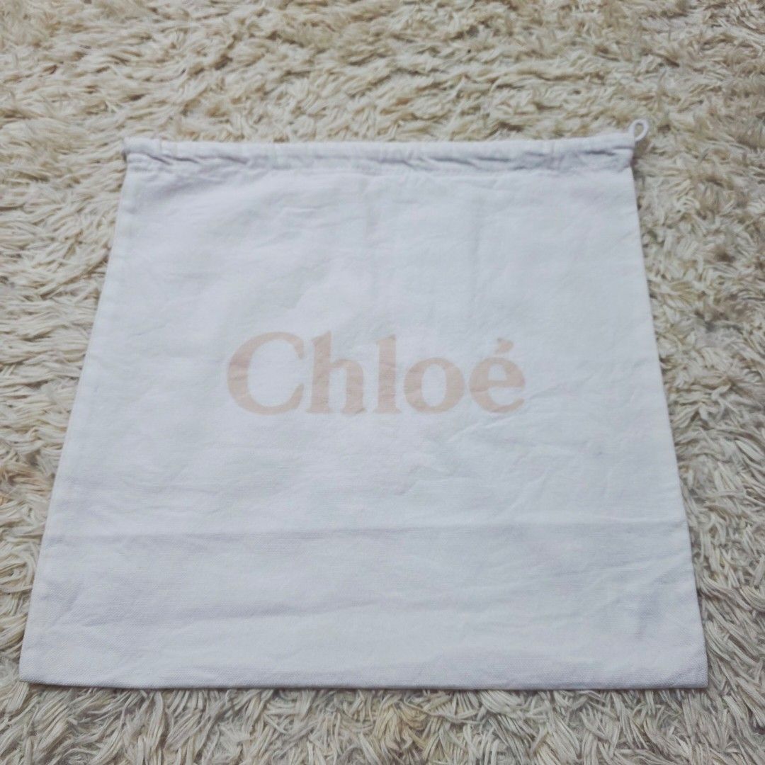 Authentic Chloe dust bag 13x13 inches (Category: Shoulder Bags) located in Manila. Submitted by jfluxury.co (Listing ID 1460500226, Image 2). Description: excellent condition like new no flaws bought in Japan 🇯🇵 💯% Authentic. 😊 Money back guarantee. 😊 Clean and ready to use na.