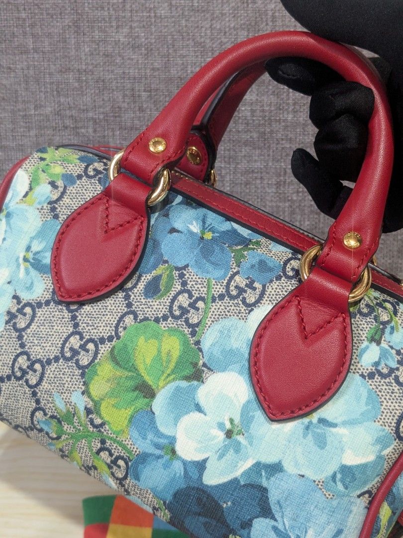 Authentic Gucci Bloom mini boston (Category: Luxury Bags & Wallets) located in Tuguegarao City. Submitted by globeeneace (Listing ID 1460343932, Image 3). Description: Guaranteed Original Rank SA mini boston.