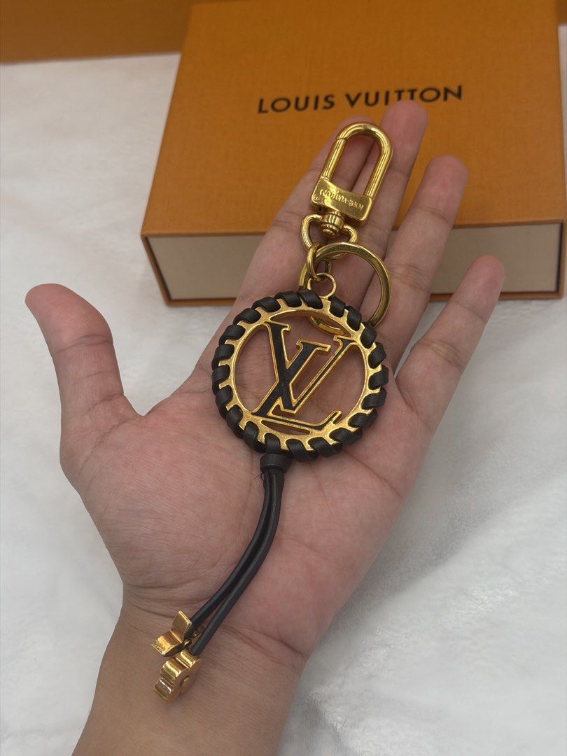Authentic Louis Vuitton Accessory Charm (Category: Luxury Accessories) located in Manila. Submitted by maria_2326 (Listing ID 1460354224, Image 3). Description: Louis Vuitton Accessory Charm Guarantee Authentic With box only Location: Manila/QC.