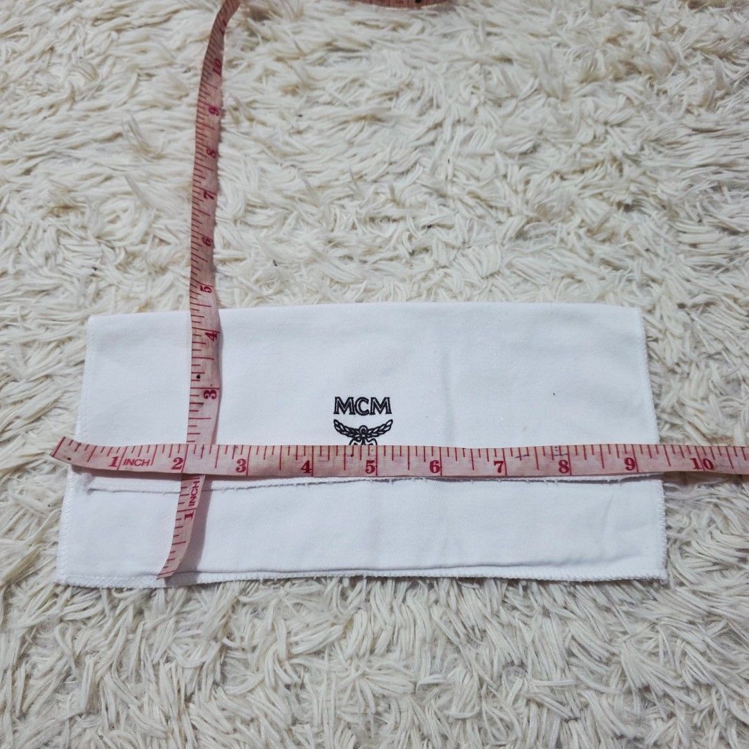 Authentic MCM long wallet (Category: Wallets & Card holders) located in Manila. Submitted by jfluxury.co (Listing ID 1460500403, Image 3). Description: excellent condition like new no flaws bought in Japan 🇯🇵 💯% Authentic. 😊 Money back guarantee. 😊 Clean and ready to use na.