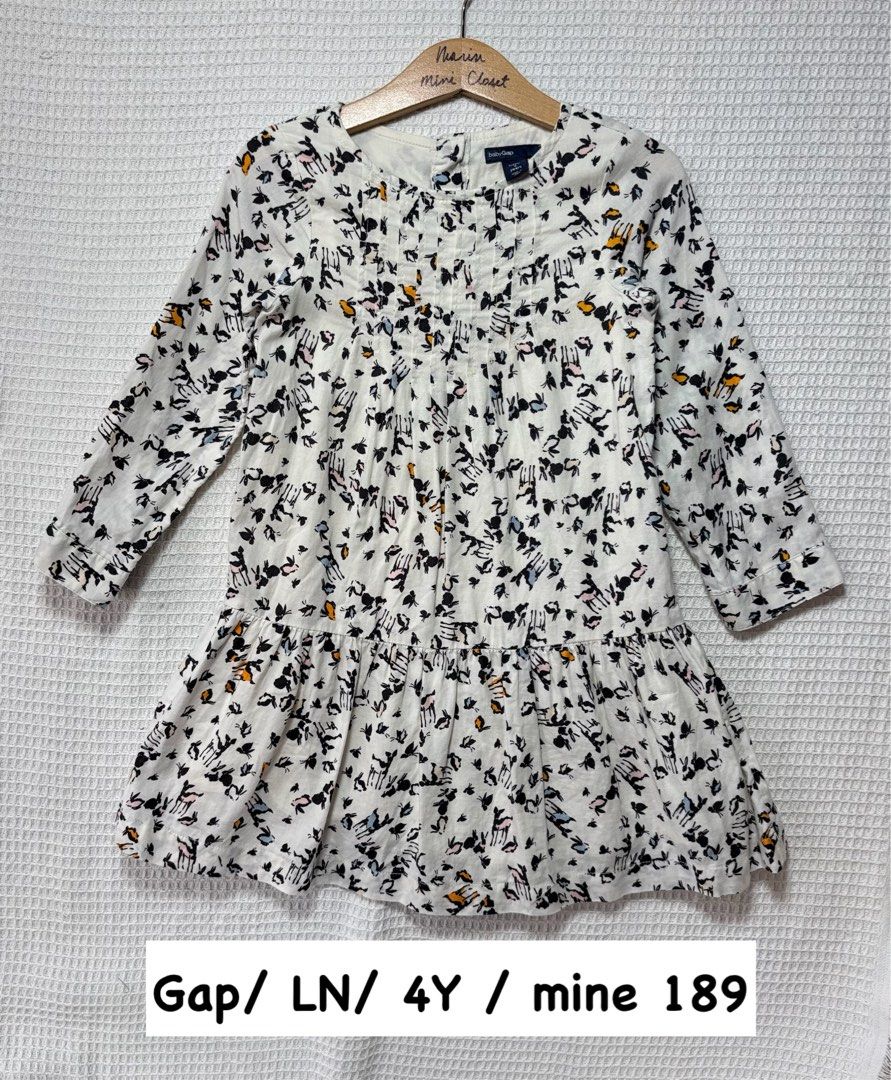 Baby gap dress (Category: Babies & Kids Fashion) located in Manila. Submitted by marinonlineshop (Listing ID 1460485356, Image 1). Description: .