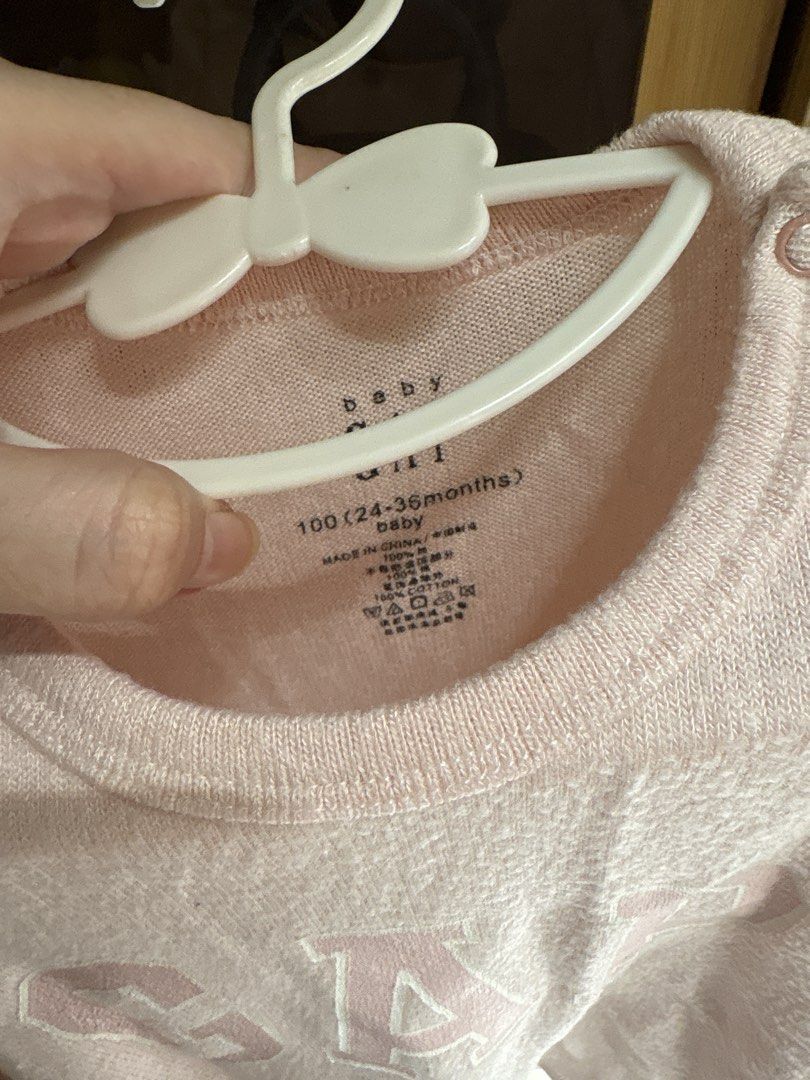 Baby Gap Set (Category: Babies & Kids Fashion) located in Quezon City. Submitted by sailormooooo (Listing ID 1460479851, Image 3). Description: - Adorable pink Gap baby outfit. - Long sleeve top with iconic Gap logo. - Matching soft pants. - Size 100 (fits 24-36 months). - Made of 100% soft cotton. - Ideal for comfortable and stylish everyday wear..