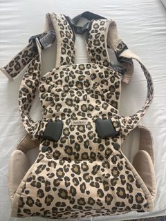 （分類：）位於 。 由 carolinekint 提交（商品編號 1460337730，圖片 1）。簡介： 。