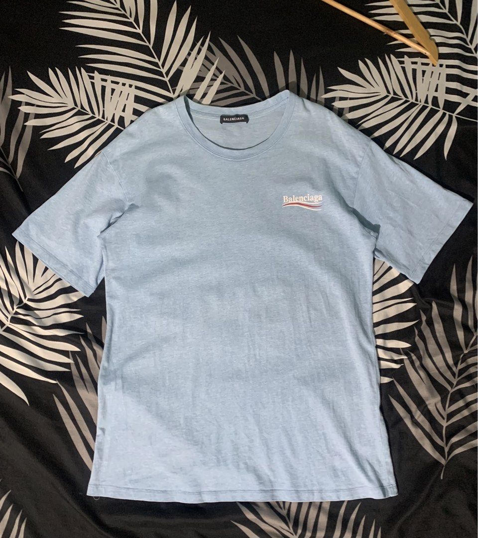 Balenciaga (Category: Luxury Apparel) located in Mahinog. Submitted by raphyseller (Listing ID 1460375367, Image 3). Description: Dimes 21 x 28 Excellent condition .