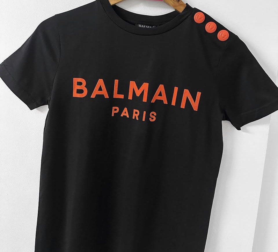 Balmain T-shirt (Category: Tshirts & Polo Shirts ) located in Manila. Submitted by stopshop26 (Listing ID 1460306784, Image 2). Description: Balmain T-shirt Large Brand new and original Onhand and ready to ship.