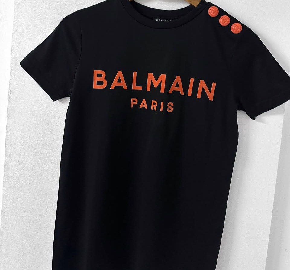 Balmain T-shirt (Category: Tshirts & Polo Shirts ) located in Manila. Submitted by stopshop26 (Listing ID 1460306784, Image 1). Description: Balmain T-shirt Large Brand new and original Onhand and ready to ship.