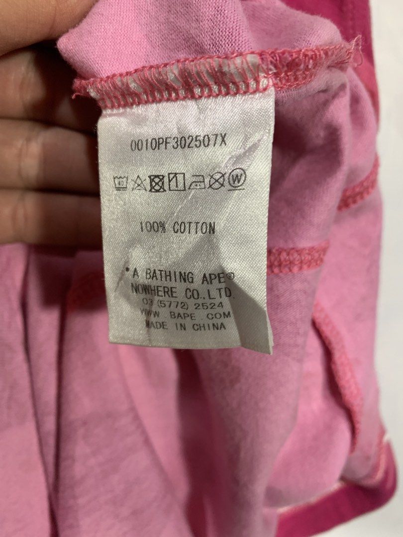 BAPE script mini dress for women (Category: Dresses) located in Bongabong. Submitted by freshrelic (Listing ID 1460471053, Image 3). Description: Bape dress Excellent condition 19 width 32 length.