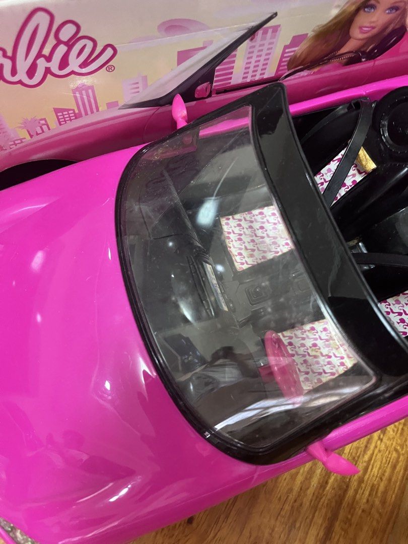 Barbie Convertible Car (Category: Kids Toys) located in Manila. Submitted by oogbe (Listing ID 1460373576, Image 3). Description: .