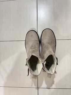 (Category: ) located in . Submitted by nabilh.azlan (Listing ID 1460425342, Image 1). Description: .