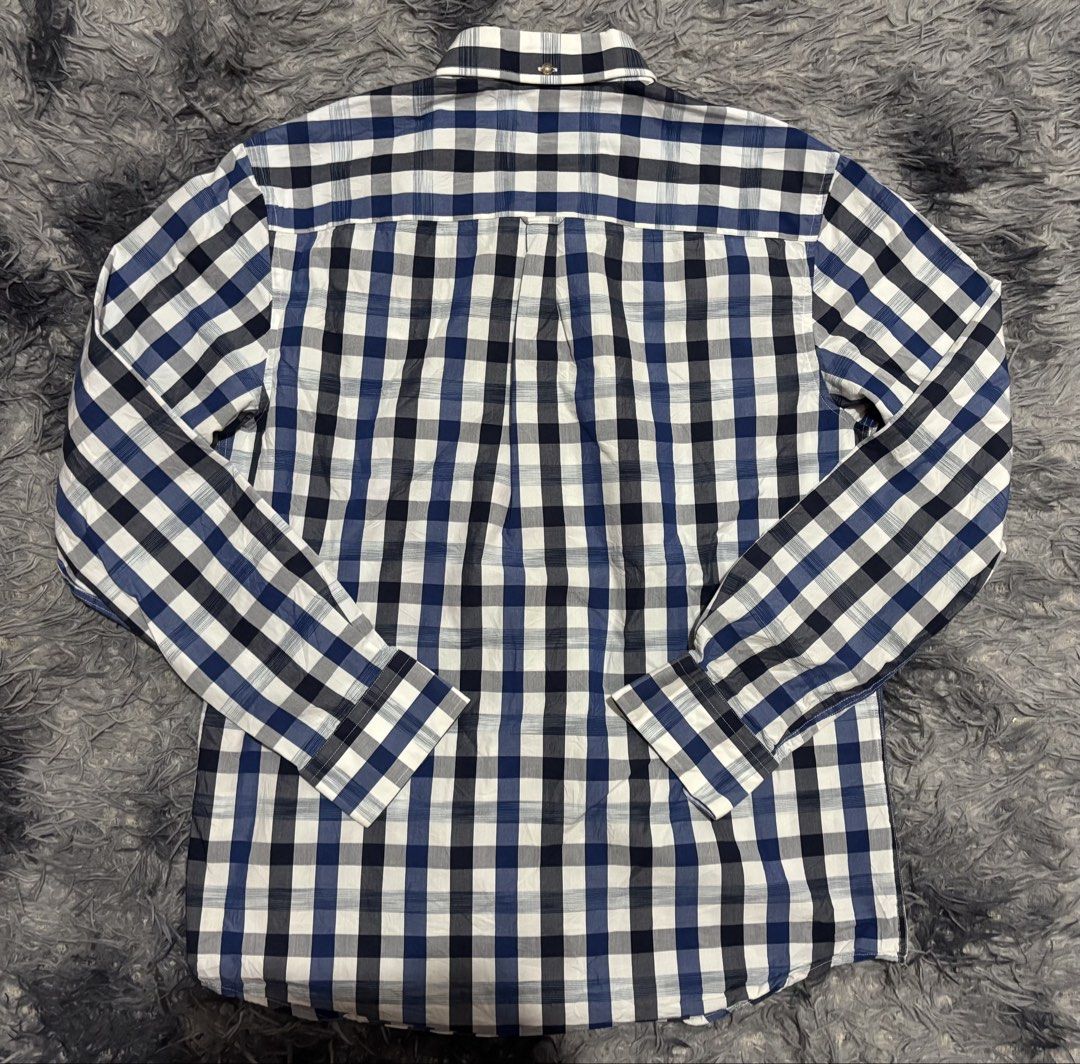 Ben sherman (Category: Activewear) located in Legazpi City. Submitted by thesource052 (Listing ID 1460490618, Image 2). Description: BEN SHERMAN LONGSLEEVE WIDTH: 21-22” LENGTH:28” Good as new 400.