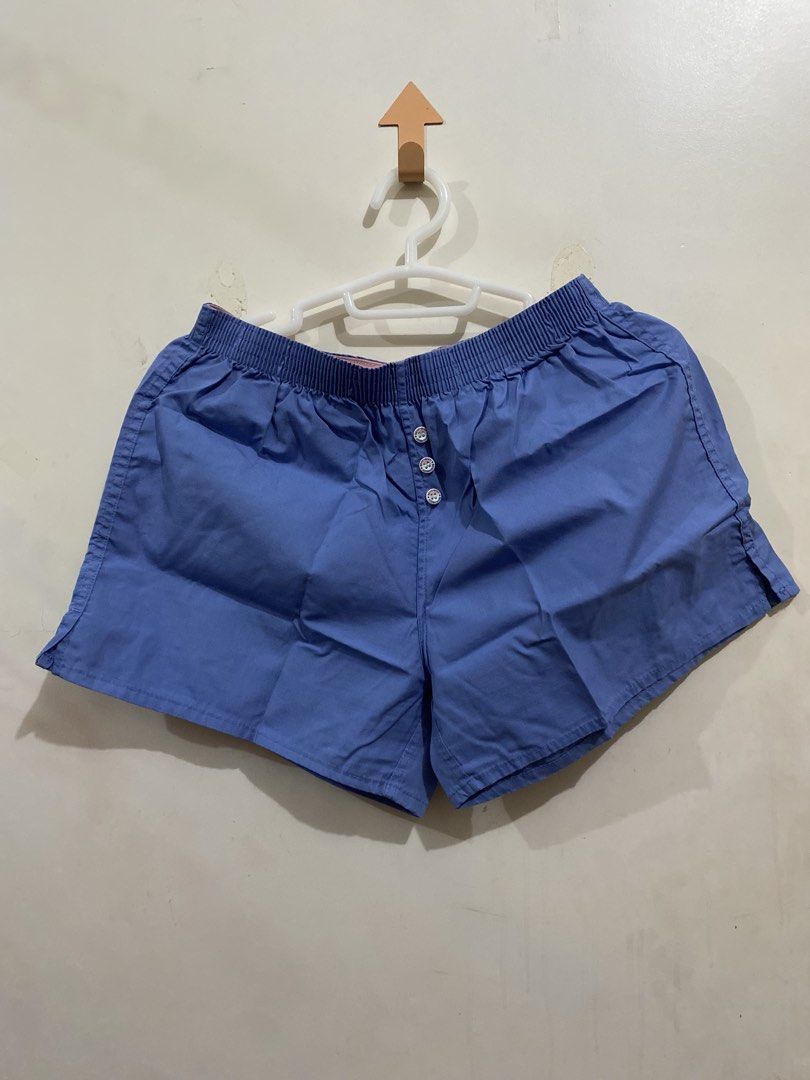 Bench Cotton Boxer Shorts Blue (Category: Shorts) located in Taguig. Submitted by maly01_ (Listing ID 1460404983, Image 1). Description: dm for inquiries :).