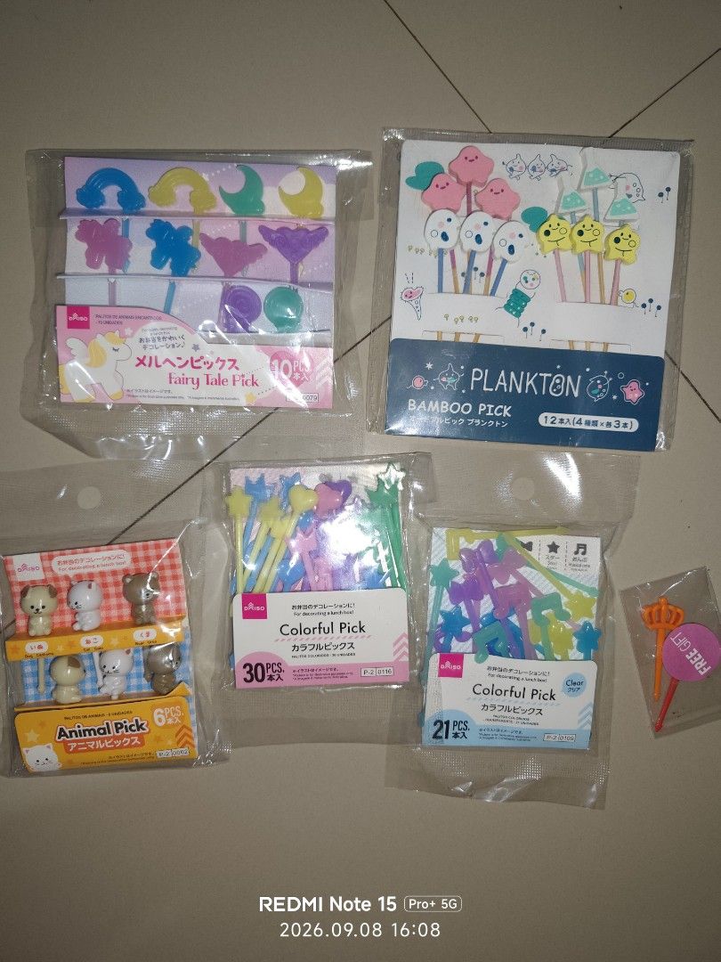 Bento food picks take all only (Category: Dinnerware & Cutlery) located in San Jose. Submitted by littlezcloset (Listing ID 1460392686, Image 1). Description: selling it low. rfs: hoarded too much & double orders.