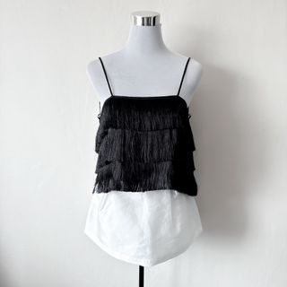 (Category: ) located in . Submitted by rosywardrobe (Listing ID 1460496655, Image 1). Description: .
