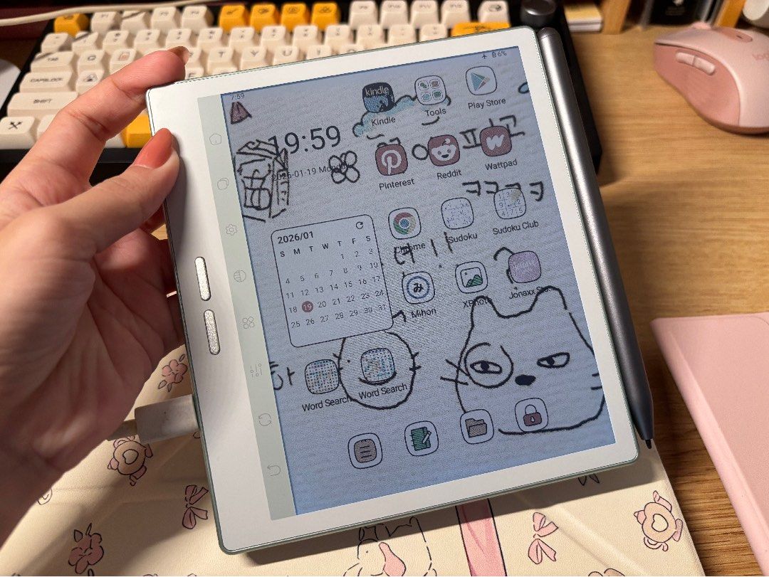 Bigme B7 Pro e-ink android eReader w/ stylus pen and pink case (Category: Other Mobile & Gadget Accessories) located in Maasin. Submitted by gwenchanaa (Listing ID 1460398508, Image 2). Description: No issues at all, can pass as brand new - Bigme e-reader tablet - Comes with stylus - Includes pink folio case - Charging cable included.