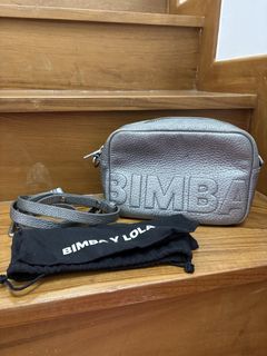(Category: ) located in . Submitted by valcloset (Listing ID 1460450900, Image 1). Description: .