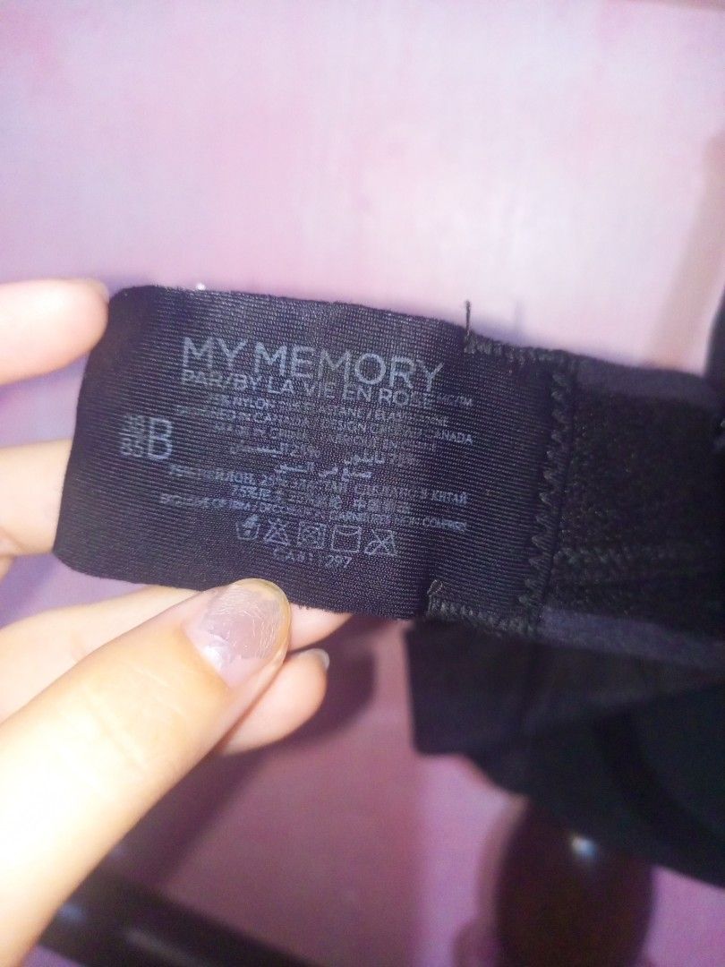 Black Bra La Vien Rose Size:38B (Category: Undergarments & Loungewear) located in Navotas City. Submitted by vanilla_sandalwood (Listing ID 1460326862, Image 3). Description: -Brand: La Vien Rose -Size: 38B -Brandnew with Tag -Color: Black -Push Up Underwire.