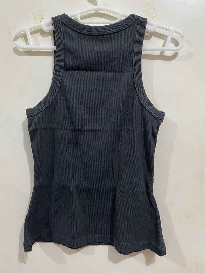 Black Ribbed Racerback Tank Top (Category: Sleeveless) located in Taguig. Submitted by maly01_ (Listing ID 1460371306, Image 3). Description: - fits small to medium frames dm for inquiries.
