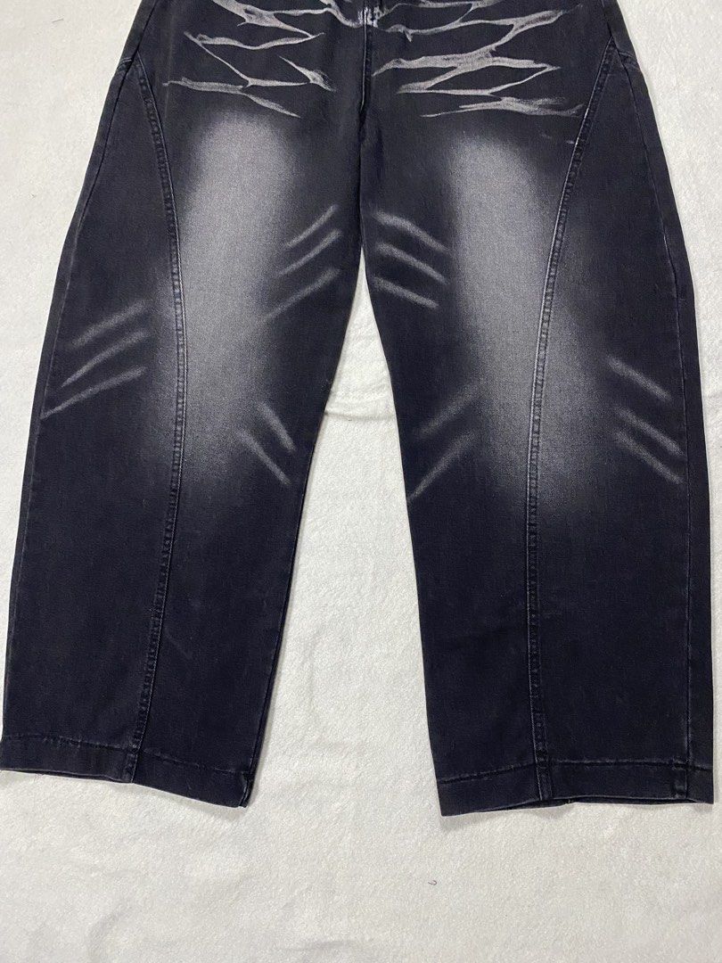 Black washed Barrel pants baggy (Category: Jeans) located in Dasmarinas. Submitted by ridgeridethrift (Listing ID 1460455712, Image 3). Description: Waist - 36 Thigh - 14 Length - 43 Hem - 11.