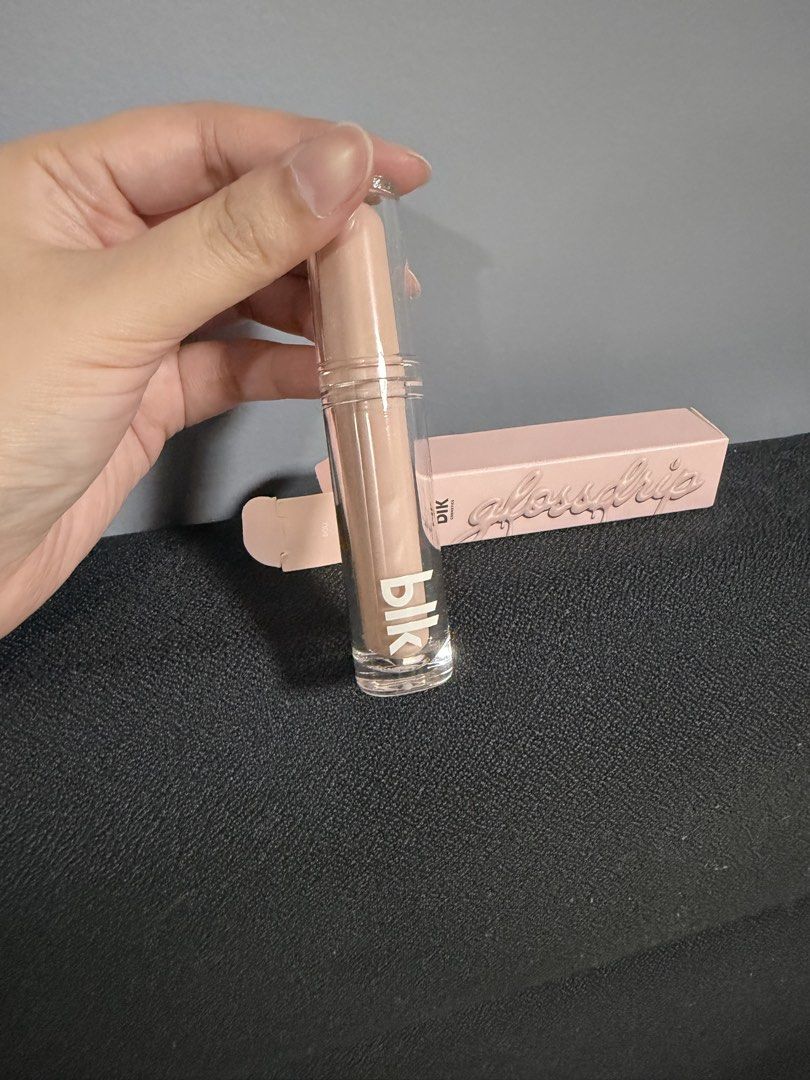 BLK Glossdrip - Doll (Category: Makeup) located in Taguig. Submitted by dyaaanel (Listing ID 1460409355, Image 2). Description: 💋 BLK Gloss Drip – Doll ✨ Selling Price: ₱150 💰 Original Price: ₱379 🆕 Unused Clean and unused — you can also see from the lid/cap that there are no signs of use. 🎁 Decluttering unopened gifts that I won’t be using..