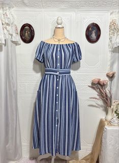(Category: ) located in . Submitted by vintagely_retro (Listing ID 1460470530, Image 1). Description: .