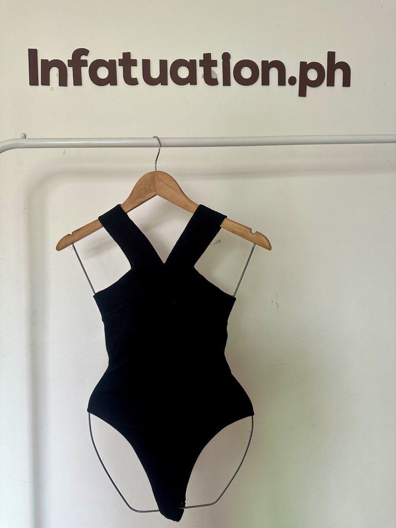Body Suit (Category: Others Tops) located in Antipolo. Submitted by infatuation.ph (Listing ID 1460381245, Image 3). Description: Fendi 500 Zara 400 F21 300 no brand 250.