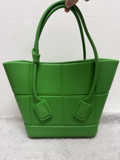 （分類：）位於 。 由 freegem_40b495 提交（商品編號 1460362789，圖片 1）。簡介： 。