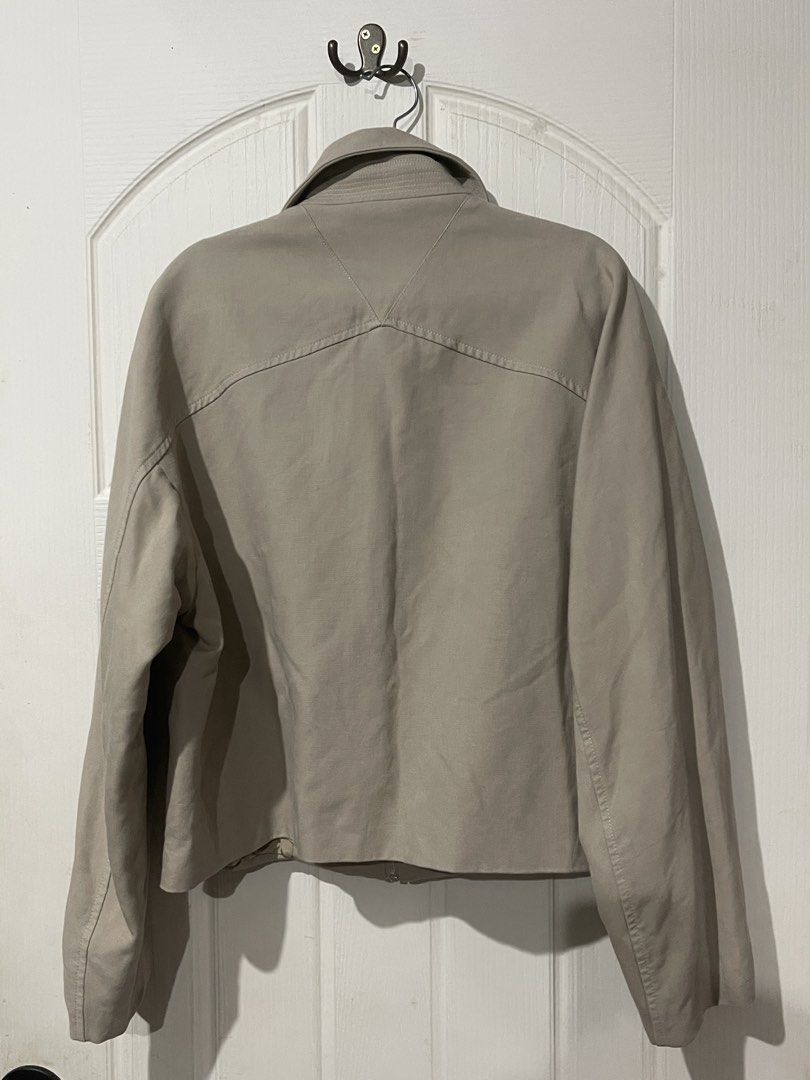 Bottega Veneta Twill Jacket (Category: Luxury Apparel) located in Taguig. Submitted by andalisnestor (Listing ID 1460334712, Image 3). Description: Bottega Veneta Jacket Size 48 on tag 23x 22.5 by inches (WxL) 22,000php.