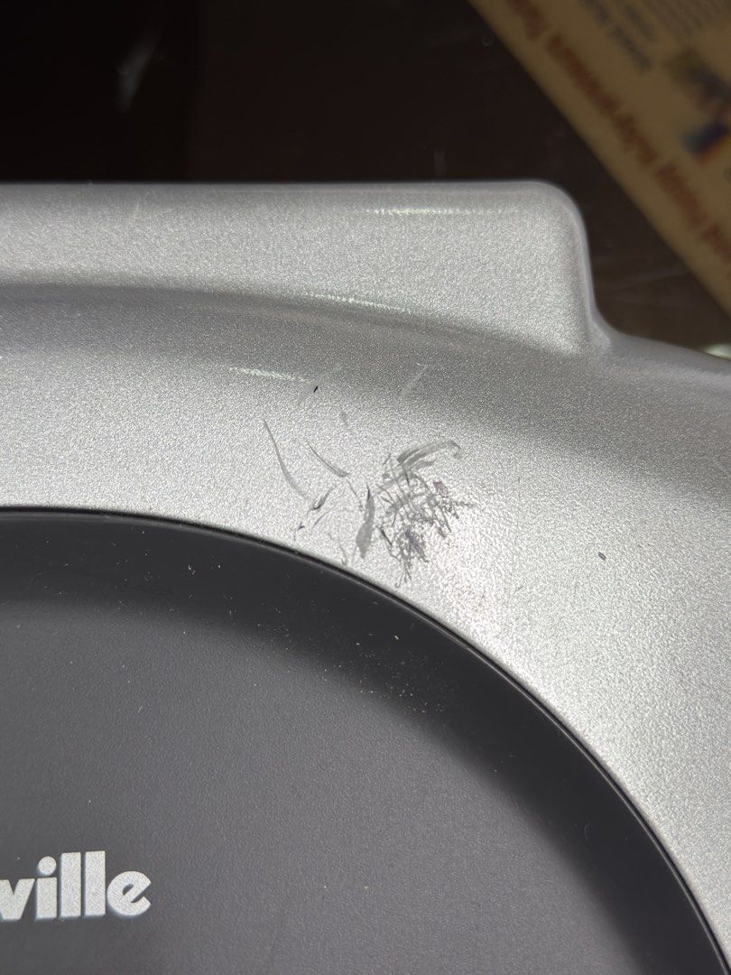 Breville The Big One Sandwich Maker (Category: Ovens & Toasters) located in Pasay City. Submitted by meostore (Listing ID 1460385878, Image 3). Description: Key FeaturesDesign: Silver and grey plastic body with a locking latch on the handle. Capacity: Deep non-stick cooking plates made to fit extra fillings and larger bread slices.Indicator Lights: Red power light and green ready light on the top lid. Power: Runs on 1000 watts to toast sandwiches