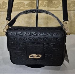 (Category: ) located in . Submitted by dailyhappyfinds (Listing ID 1460261702, Image 1). Description: .