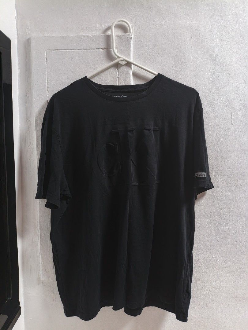 Calvin Klein Embossed Monogram "Ck" on the logo (Category: Formal Shirts) located in Manila. Submitted by thriftters27 (Listing ID 1460489185, Image 1). Description: Calvin Klein Embossed Monogram "Ck" on the logo.