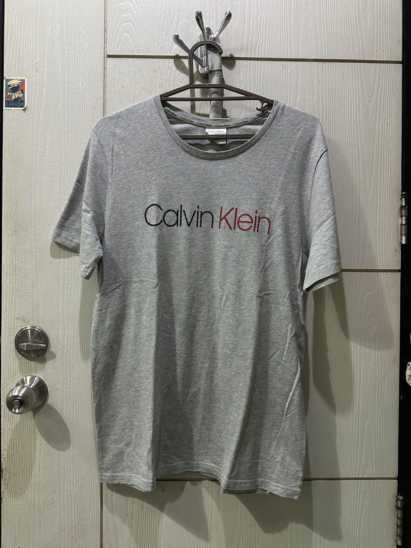 Calvin Klein shirt (Category: Tshirts & Polo Shirts ) located in Quezon City. Submitted by yy.yustore (Listing ID 1460427735, Image 1). Description: .
