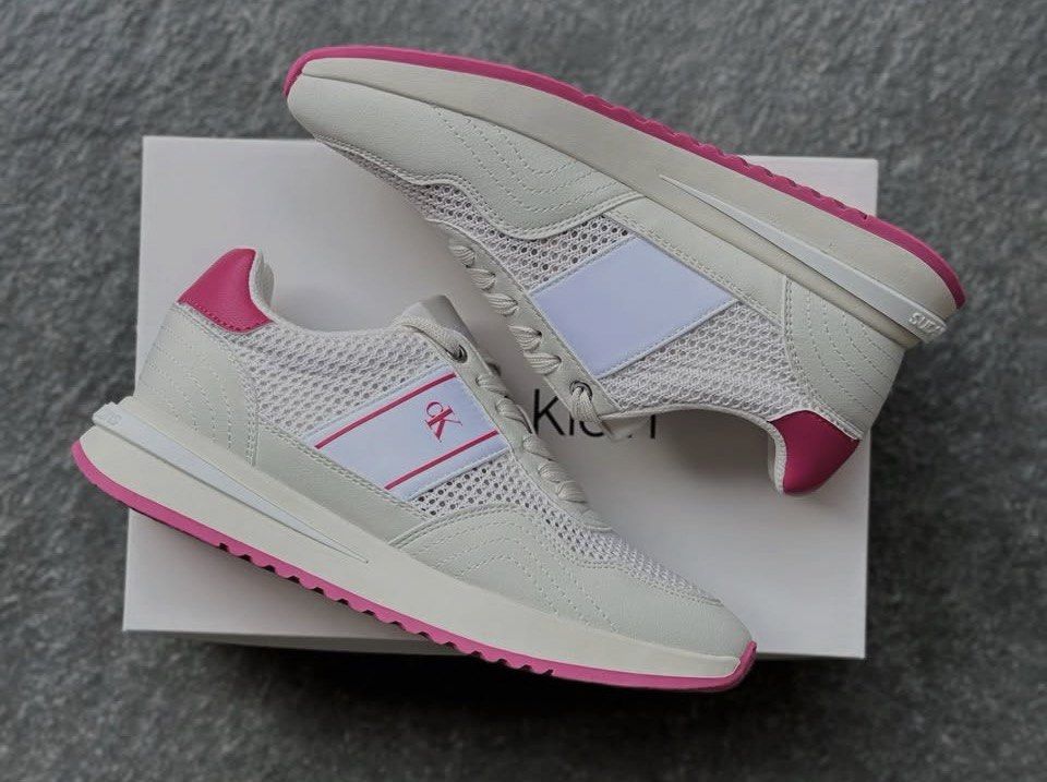Calvin Klein Sneakers (Category: Sneakers) located in Manila. Submitted by stopshop26 (Listing ID 1460336302, Image 1). Description: Calvin Klein Sneakers 6.5 Brand new and original Onhand and ready to ship.