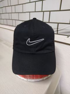(Category: ) located in . Submitted by ek_thriftstore90 (Listing ID 1460469355, Image 1). Description: .